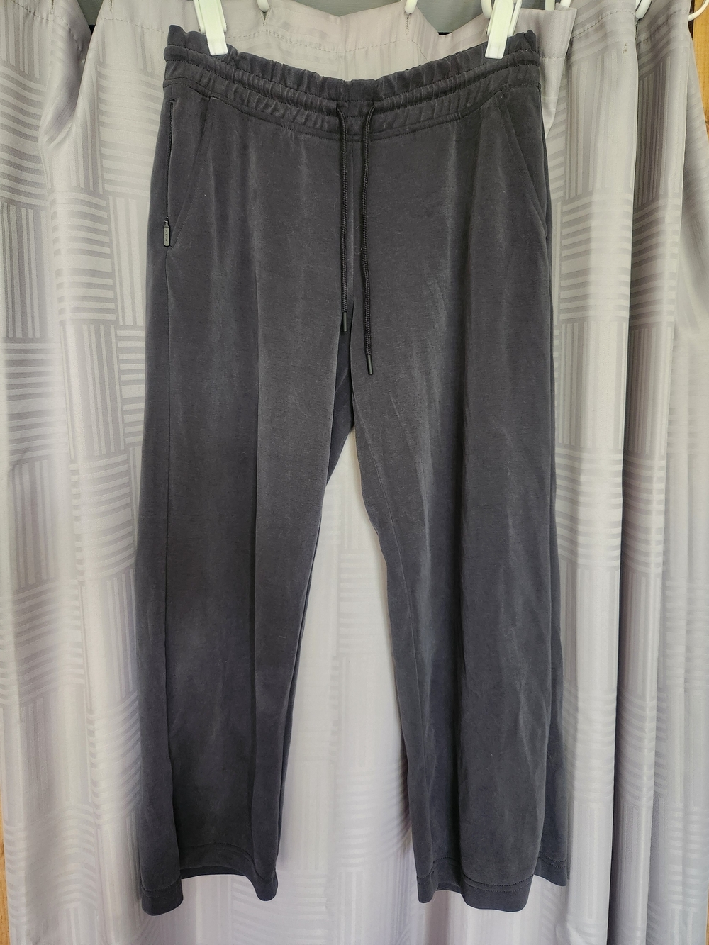 Athleta Women's Charcoal Drawstring Joggers SHORT